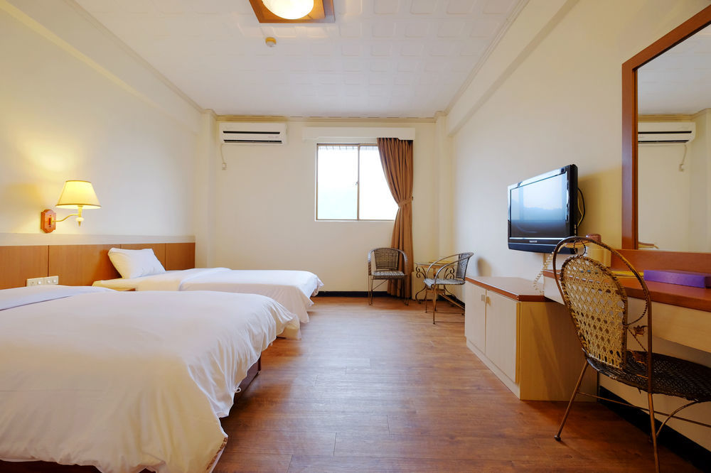 Yawan Hotel Wenquan Экстерьер фото